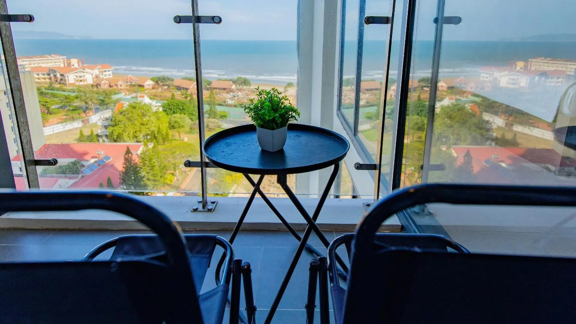 Hotel apartamentowy Csj Seaside - Can Ho Canh Bien Vung Tau
